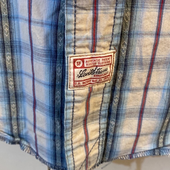 Levi Strauss women’s size medium - Picture 7 of 10